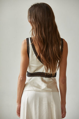 Sweetheart Lace Satin Tank - Cream
