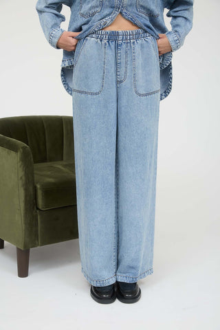 Chambray Elastic Waist Wide Leg Pant