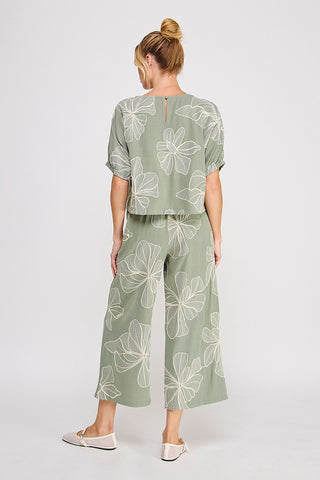 Meadow Moment Linen Set: Sage