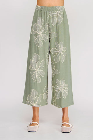 Meadow Moment Linen Set: Sage