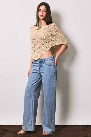 Cream Detailed Sweater Poncho