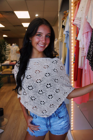 Cream Detailed Sweater Poncho