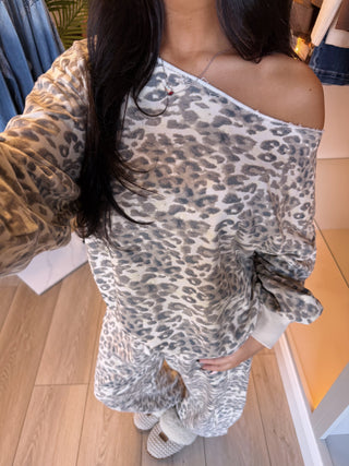 Leopard Fever Matching Lounge Set