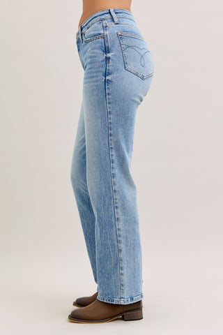 Judy Blue Mid Rise Petite Straight Jean