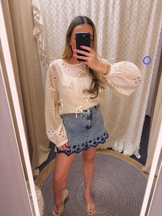 Bow Detailed Long Sleeve