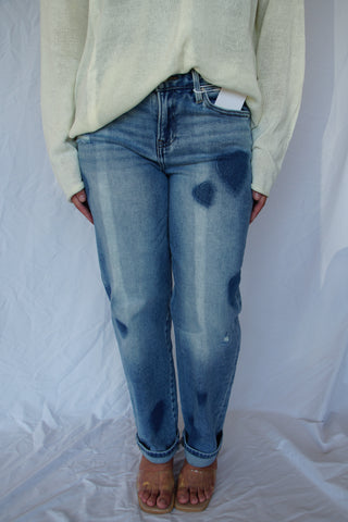 Lover Girl Mid Rise Boyfriend Jean