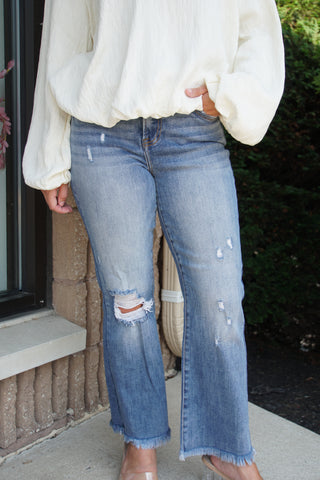 Dark High Rise Bootcut Fray Jean