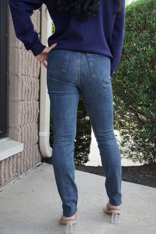 Judy Blue Dark Wash Skinny Jean