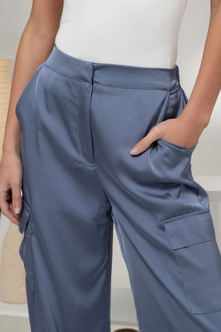 blue cargos3.jpg